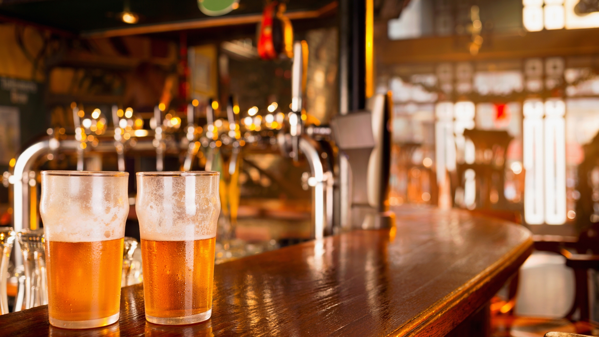 World Craft Beer Day: Celebration, Origins and Benefits